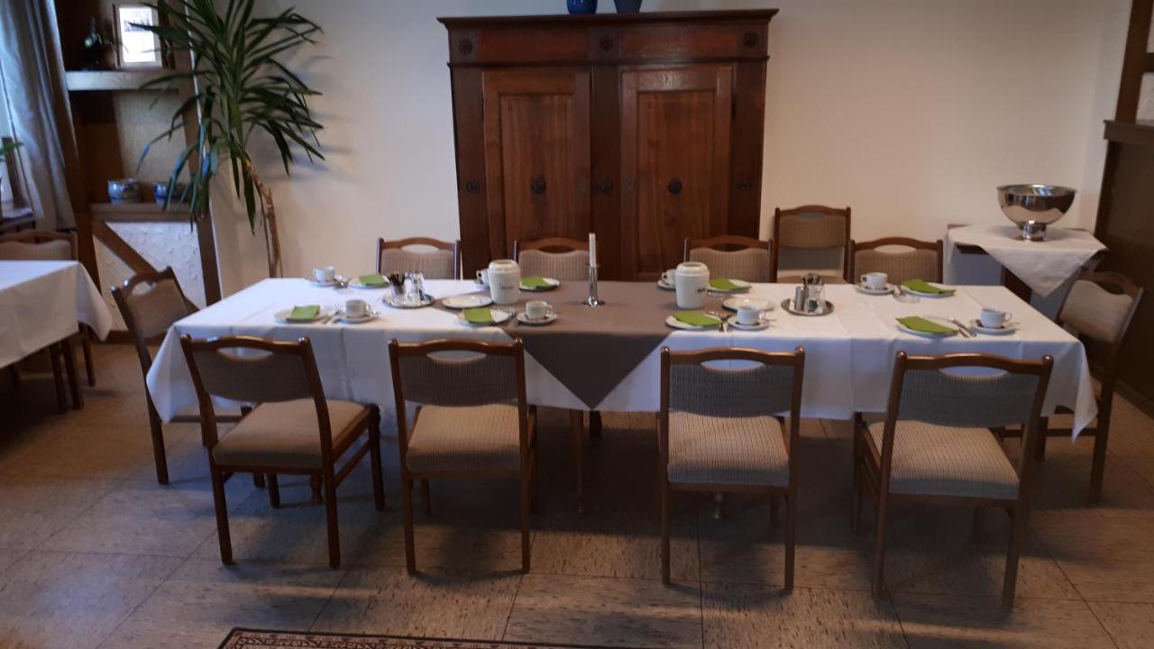 Gasthaus Deutsches Haus Garni Wunstorf Dış mekan fotoğraf